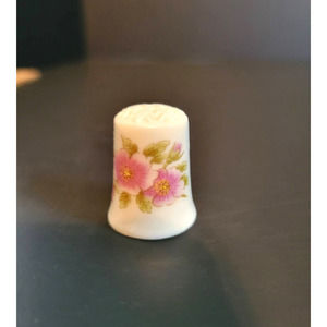 Vintage 60s Jaeger Bavaria Germany TCC RETIRED Pink Flowered Porcelain Thimble
